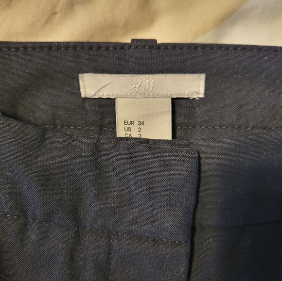 H&M Pantsuit Set - Picture 5 of 10